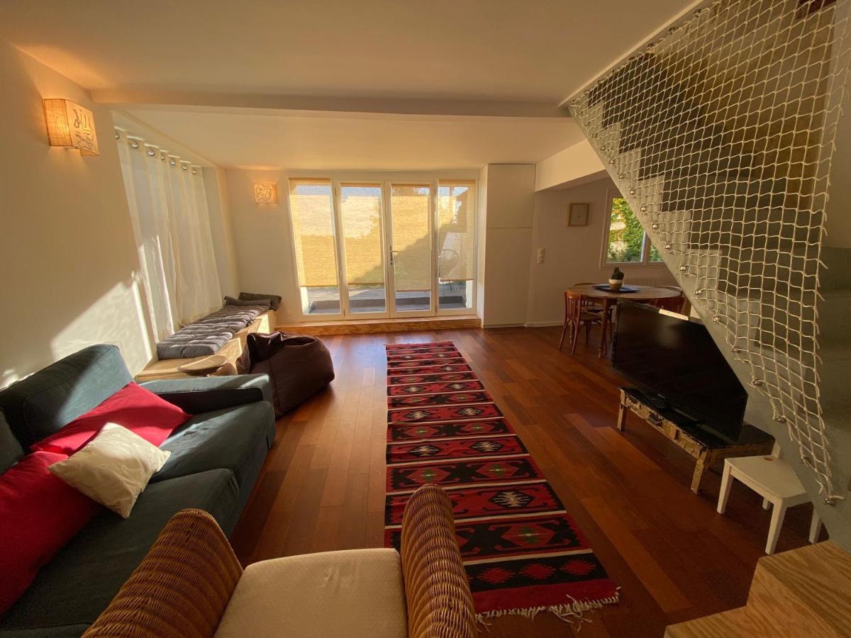 Maison De Charme Avec Jardin Et Terrasse Camblanes-et-Meynac Kültér fotó